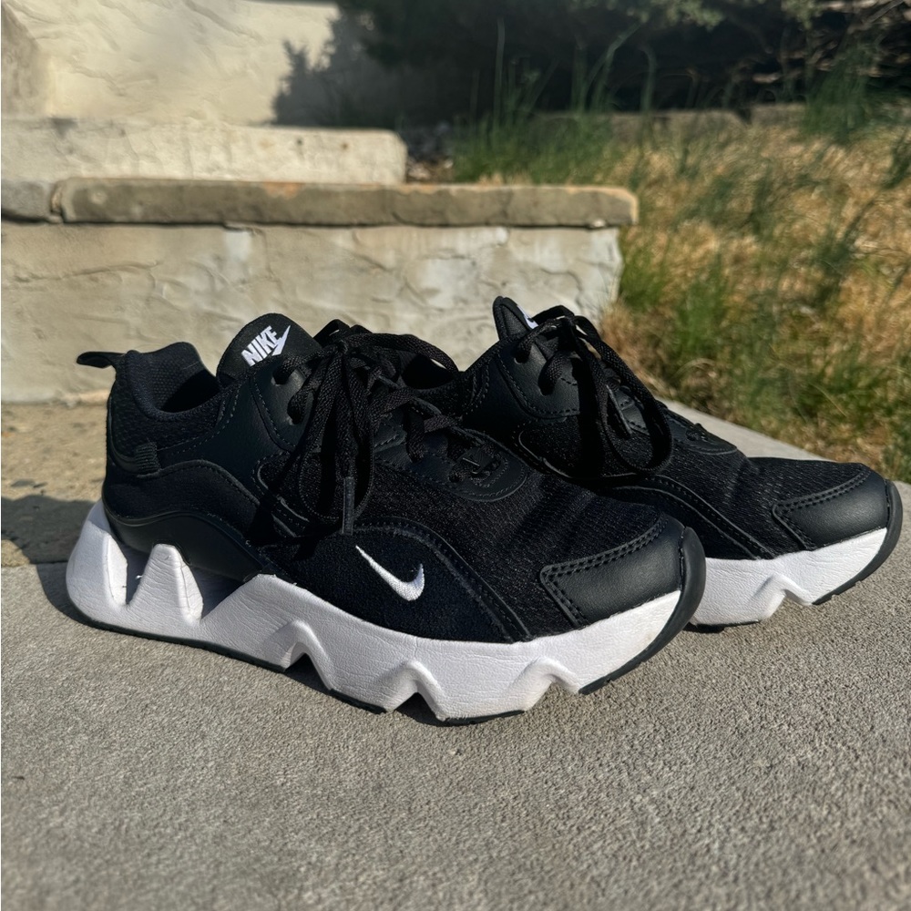 Nike Ryz 365 2 | Size 6